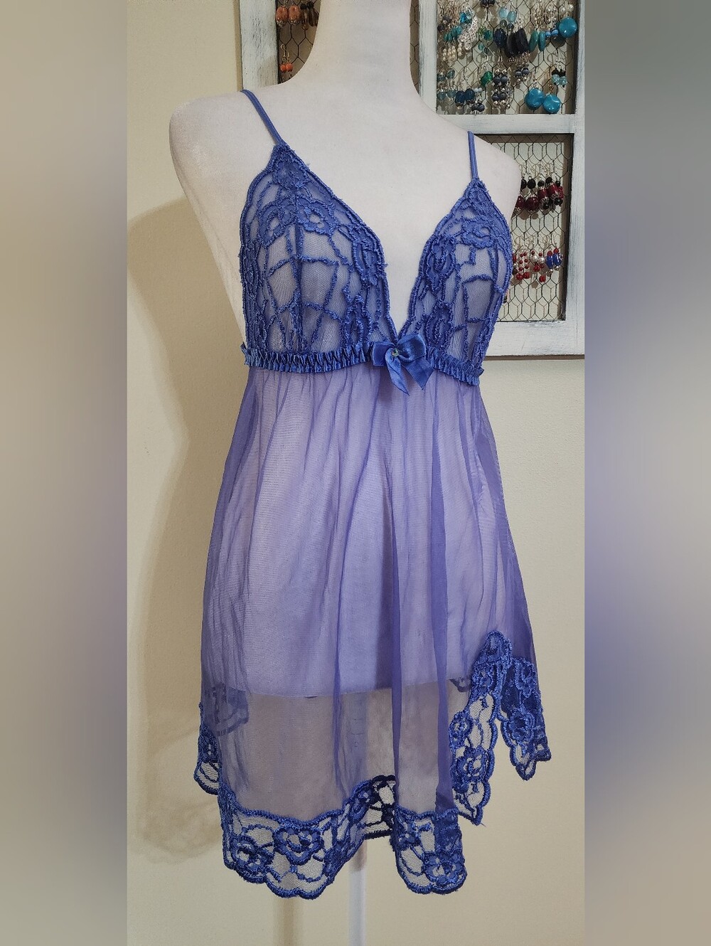 Frederick's of Hollywood Blue Lace Babydoll Chemise Size M